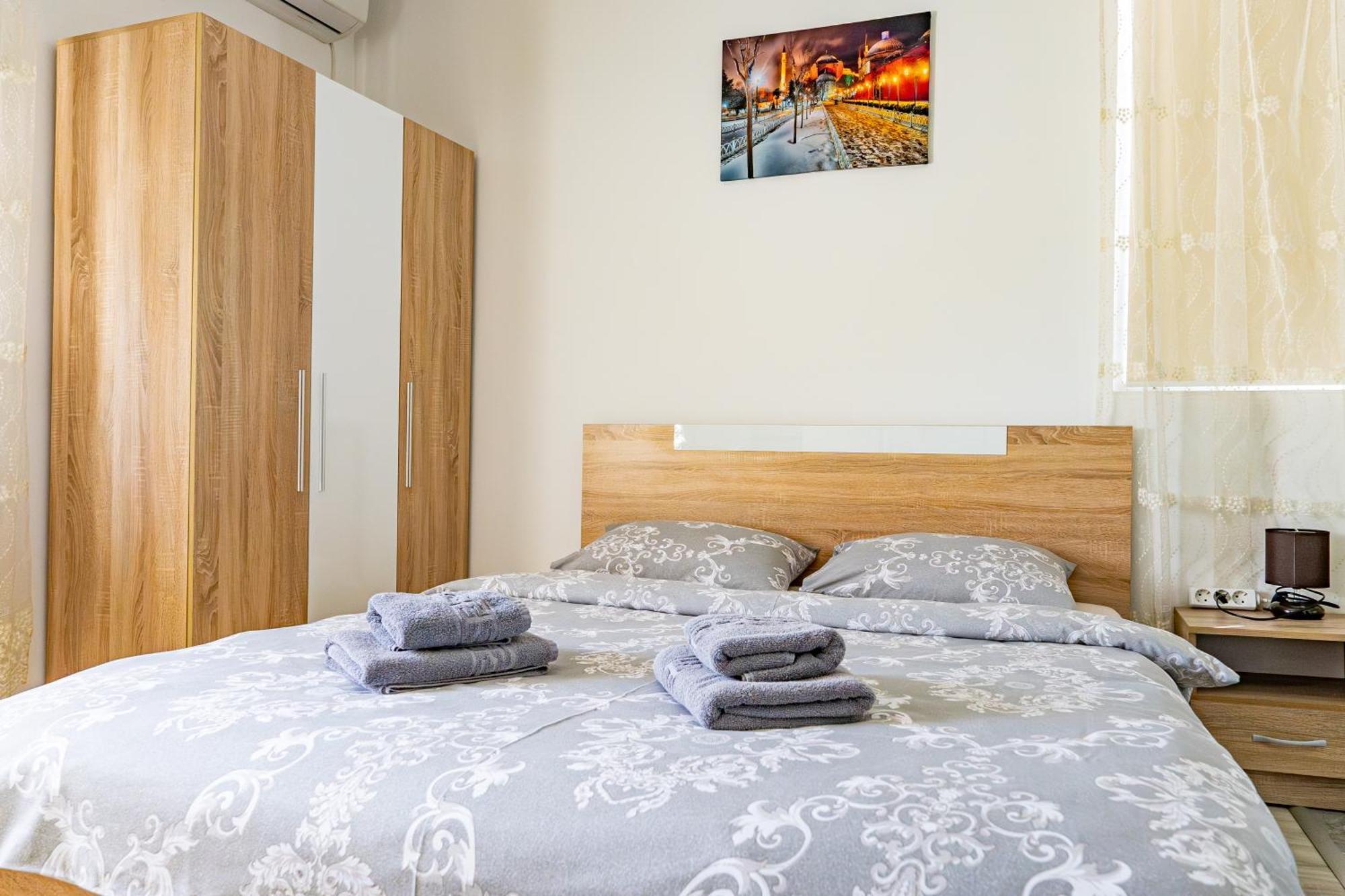Casa DARYA-24h Check-in Apartment Bukares Bagian luar foto
